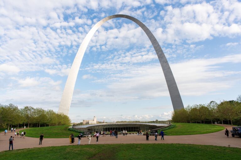 Gateway Arch in St. Louis, home of the IMLS Library Convenings St. Louis stop